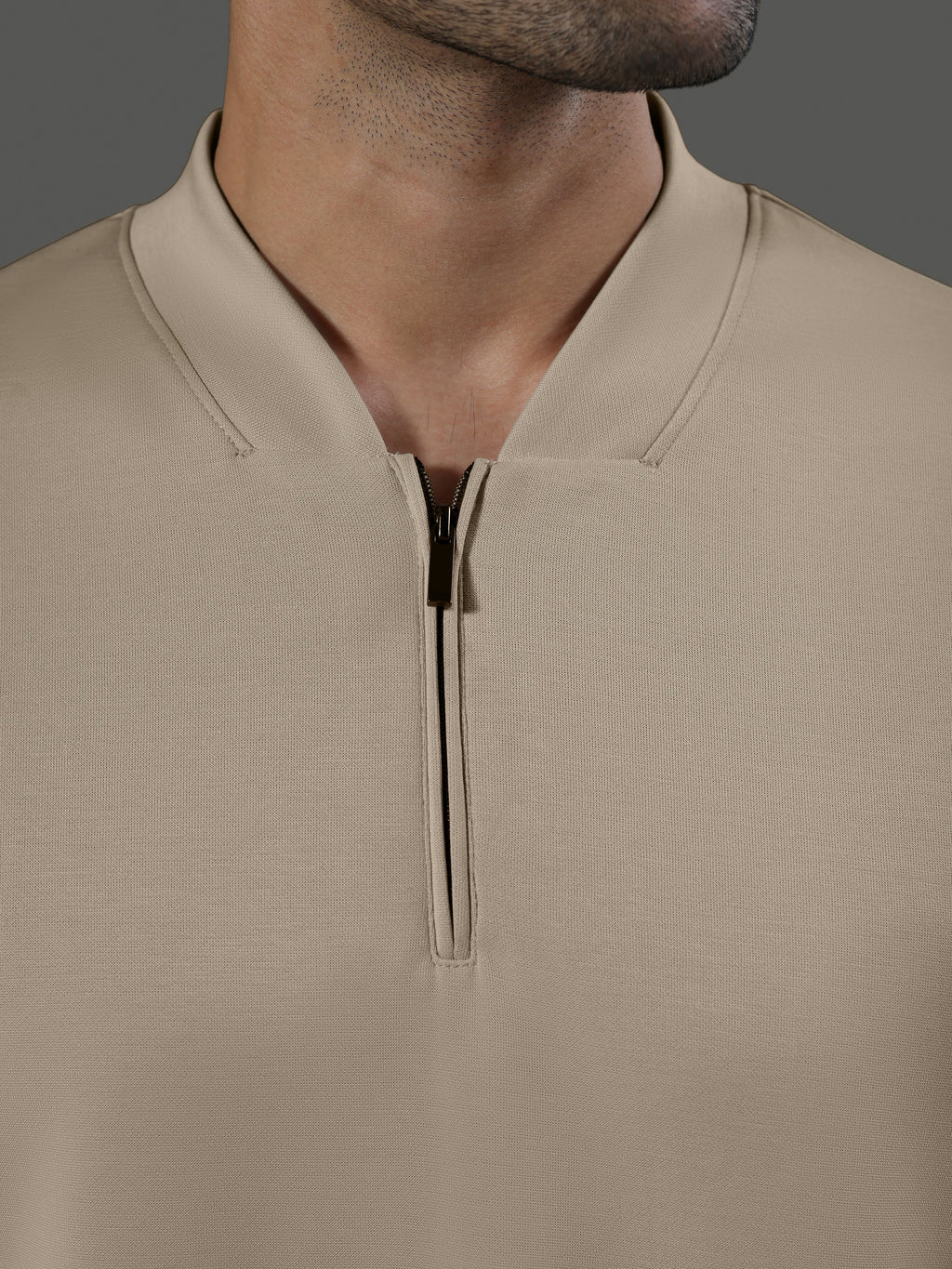 after-hours-henley-neck-zip-short-sleeves-clay image 4 - After Hours Henley Neck Zip Short Sleeves - Clay