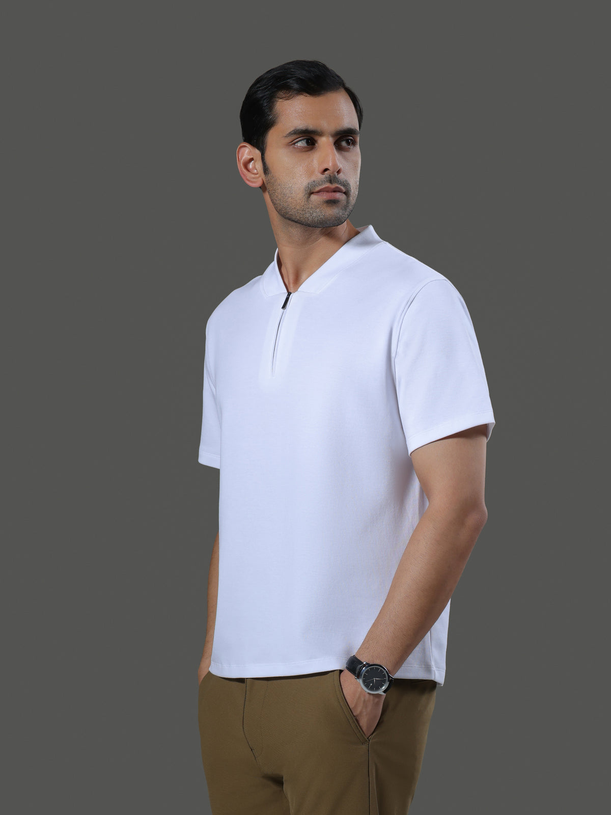 after-hours-henley-neck-zip-short-sleeves-porcelain image 4 - After Hours Henley Neck Zip Short Sleeves - Porcelain