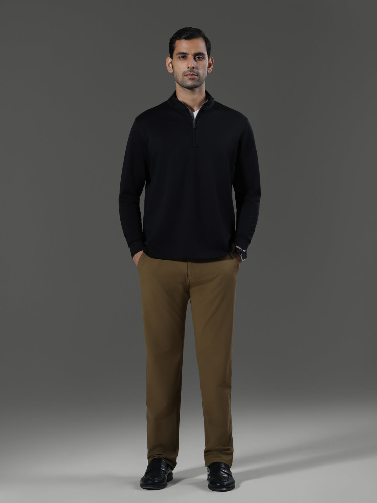 after-hours-high-neck-zip-long-sleeves-obsidian image 2 - After Hours 1/4 Zip Neck Long Sleeves - Obsidian