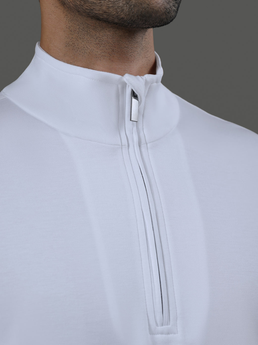 after-hours-high-neck-zip-long-sleeves-porcelain image 4 - After Hours 1/4 Zip Neck Long Sleeves - Porcelain