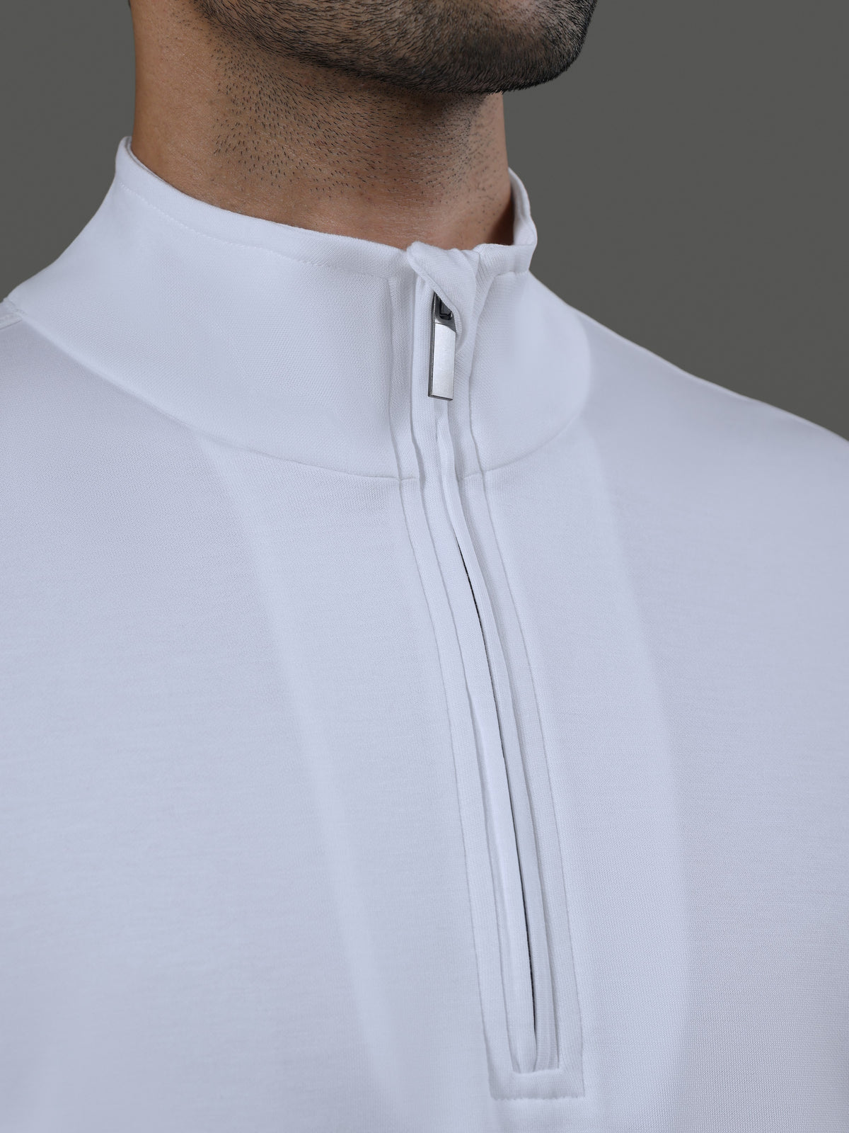 after-hours-high-neck-zip-long-sleeves-porcelain image 4 - After Hours 1/4 Zip Neck Long Sleeves - Porcelain