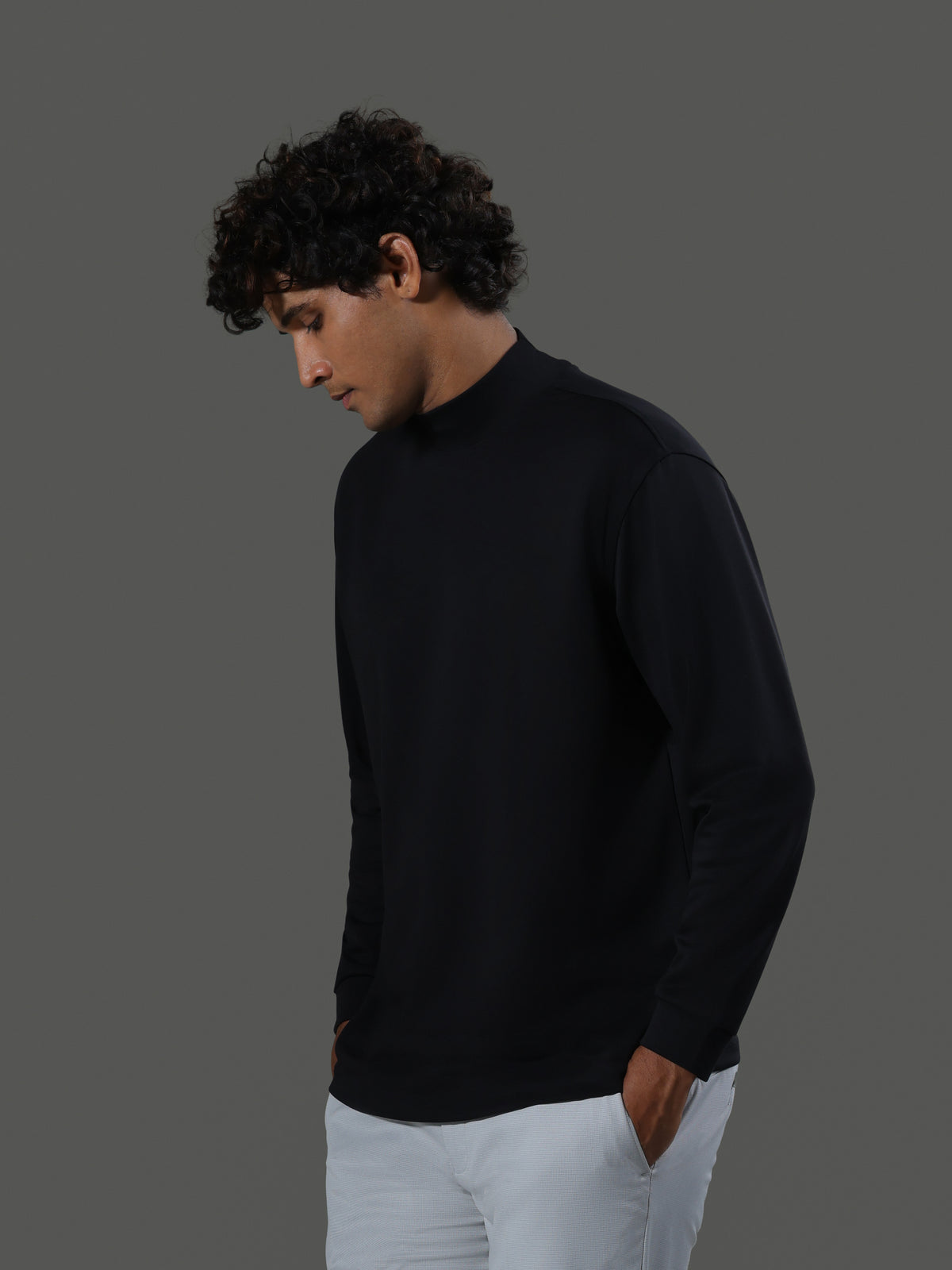 after-hours-mock-neck-long-sleeves-obsidian image 5 - After Hours Mock Neck Long Sleeves - Obsidian