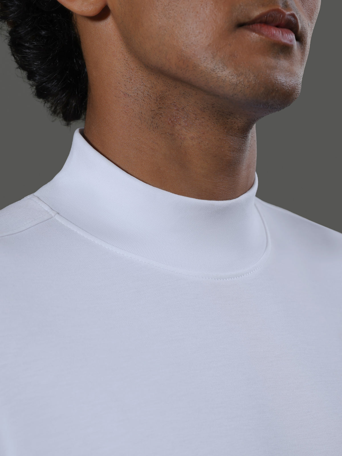 after-hours-mock-neck-long-sleeves-porcelain image 3 - After Hours Mock Neck Long Sleeves - Porcelain