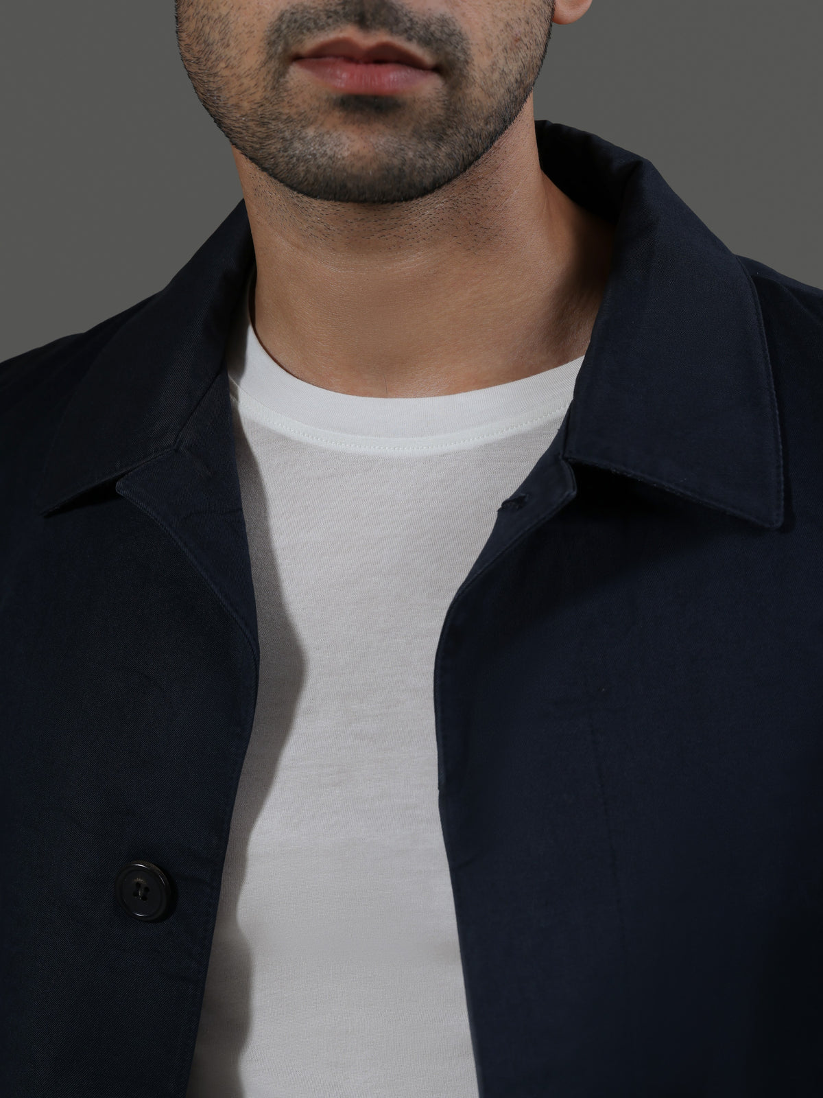 baseline-crew-neck-long-sleeves-porcelain image 5 - Baseline Crew Neck Long Sleeves - Porcelain