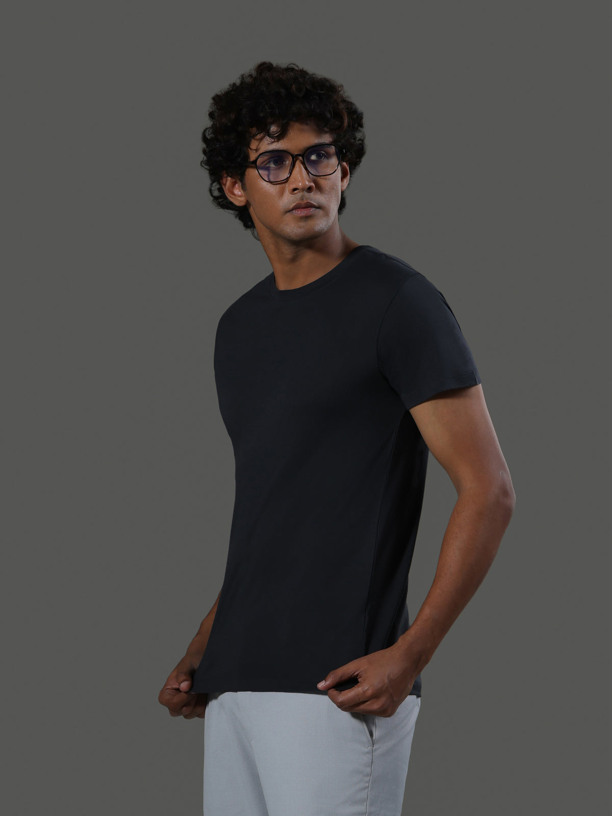 baseline-crew-neck-short-sleeves-slate image 1 - Baseline Crew Neck Short Sleeves - Slate