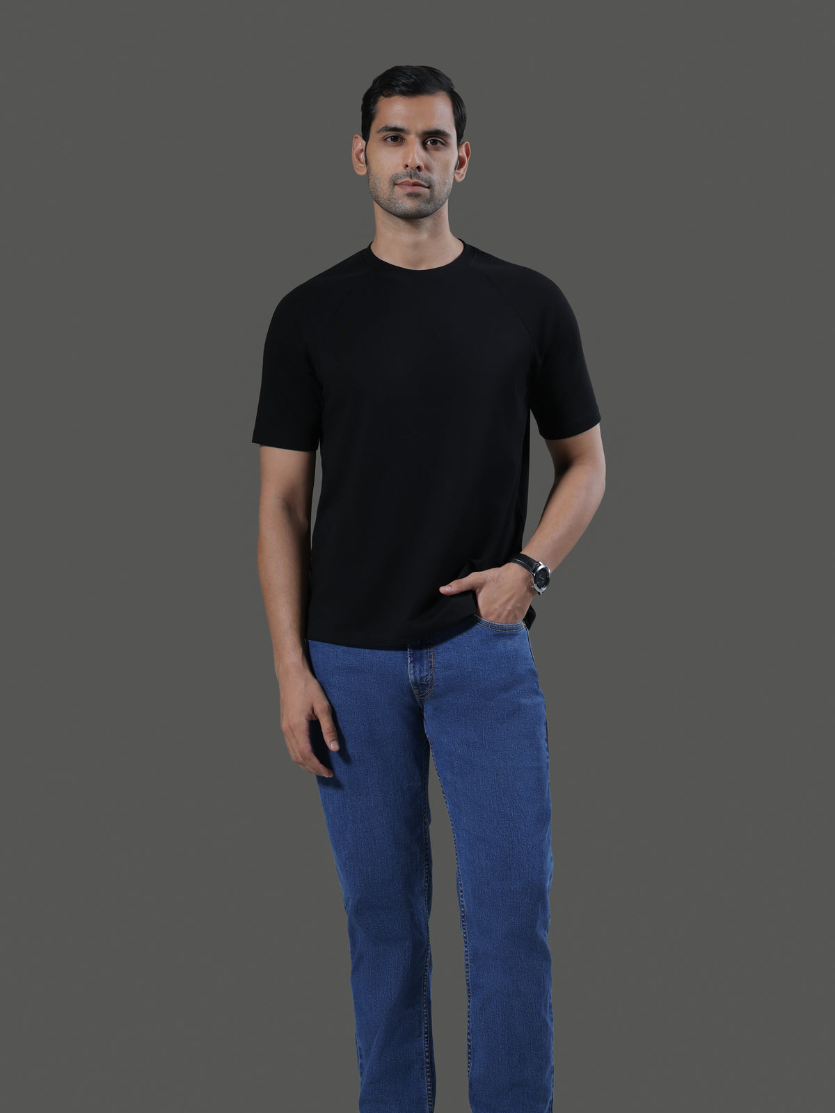 Leisure Raglan Crew Neck Short Sleeves - obsidian - image 2