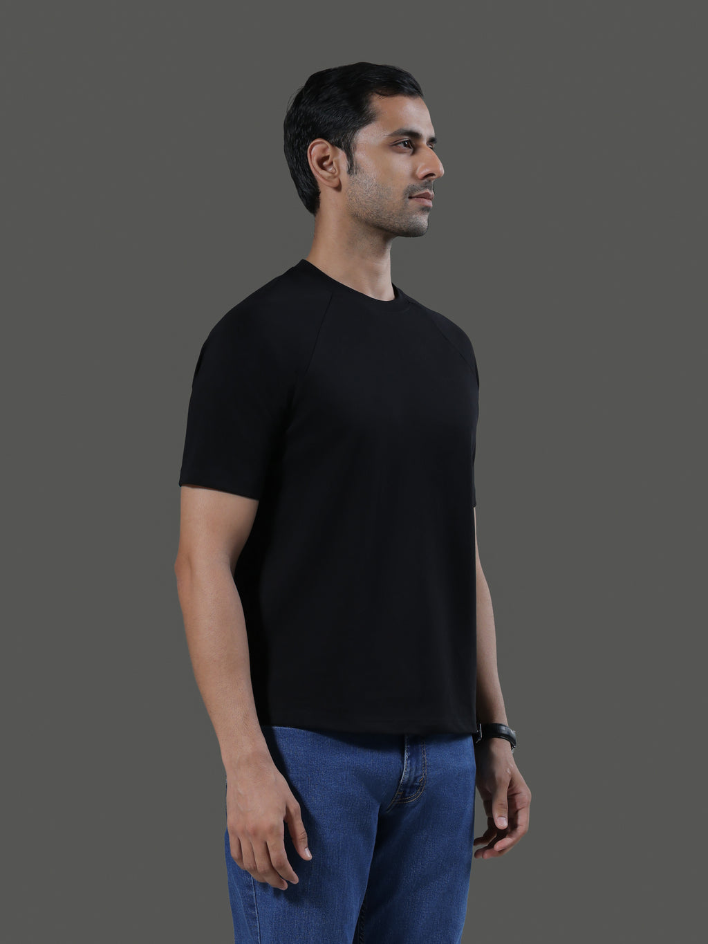Leisure Raglan Crew Neck Short Sleeves - obsidian - image 5