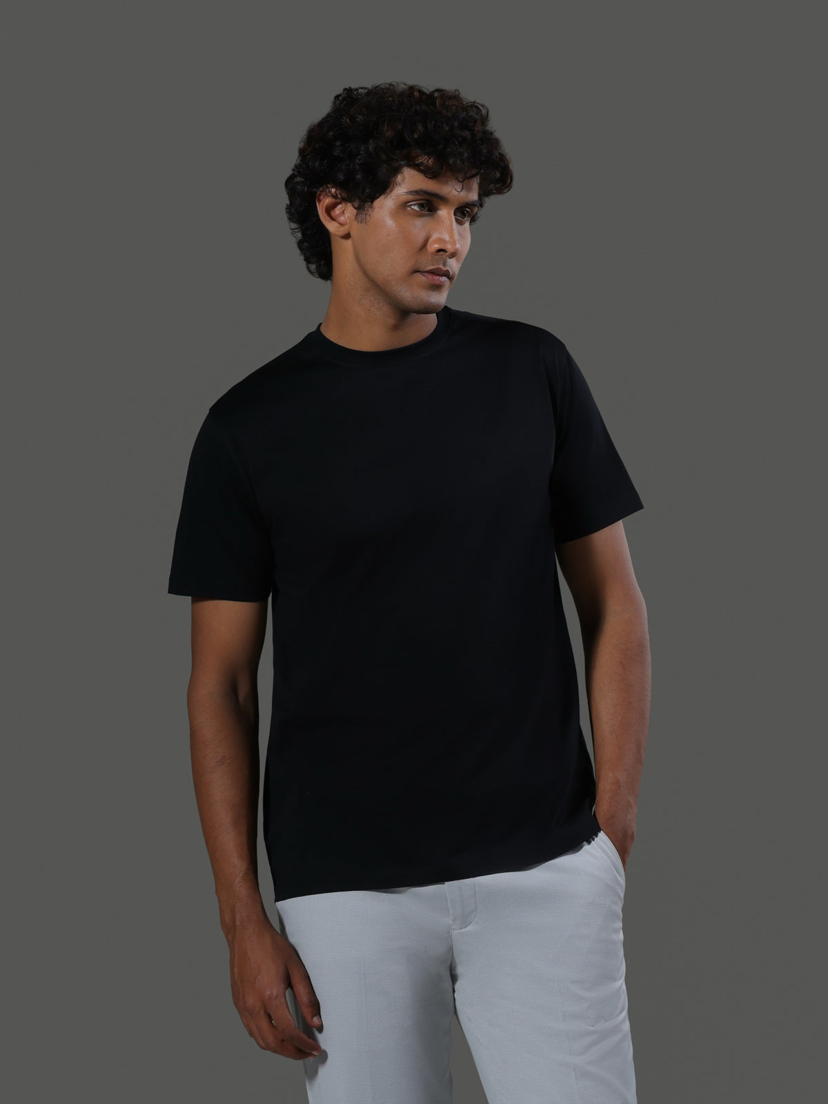 Method Crew Neck Short Sleeves in Obsidian