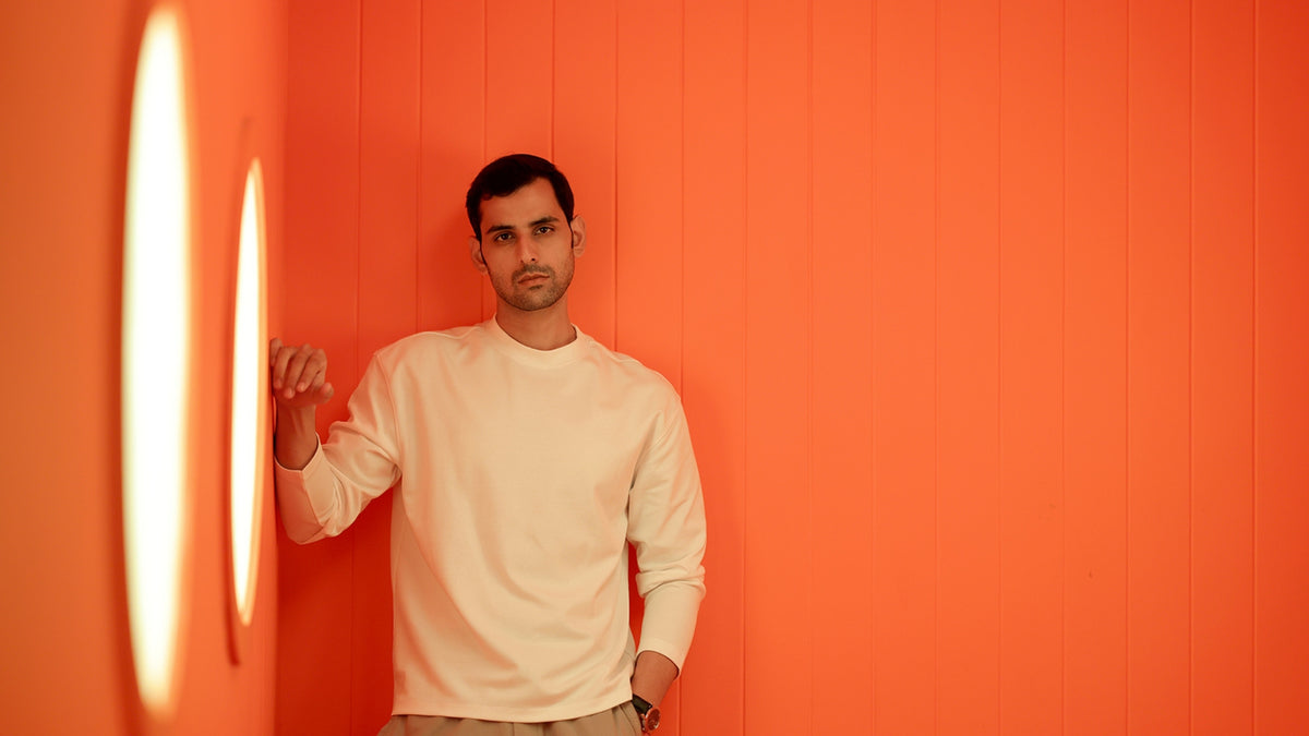 Leisure Crew Neck Long Sleeves